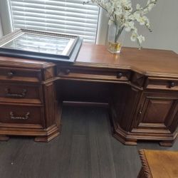 Nice Large Wooden Desk