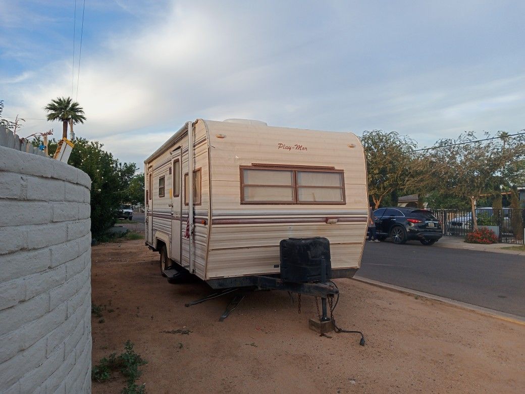 Rv (WILL DELIVER IF YOU PAY FULL PRICE )