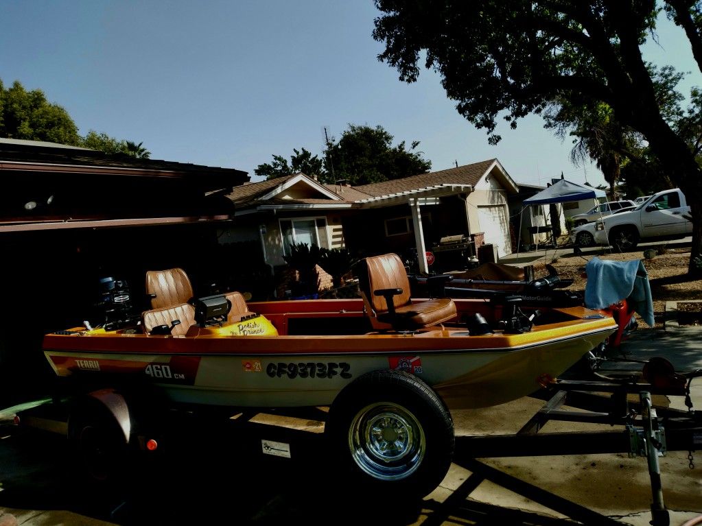 Terry fiberglass 16ft boat