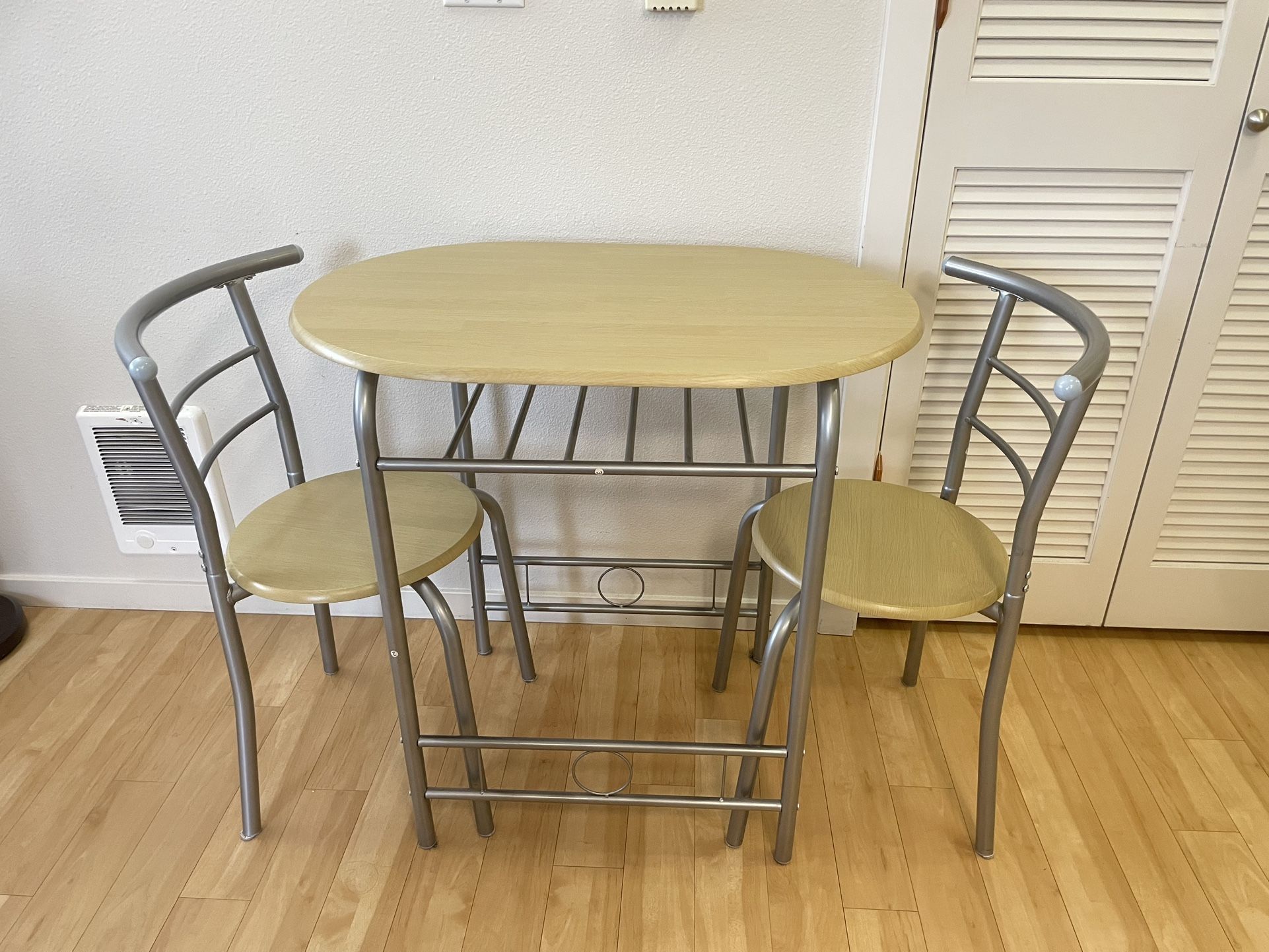 Dining Table And 2 Chair