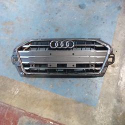 2020-2025 Audi A4 Front Grille W/Emblem OEM 
