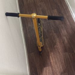 FUZION Scooter (recently Cleaned)