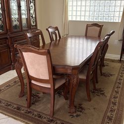 Dining room set