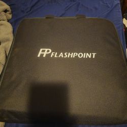 FLASHPOINT RING LIGHT