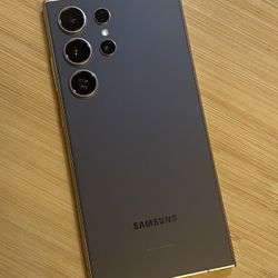 Galaxy S24 Ultra Fully Unlocked 