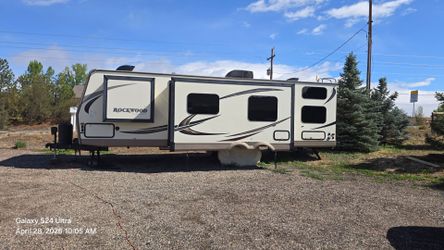 2016 Rockwood by Forest River Ultra Lite 15,400