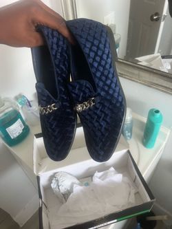 Chuxx Navy Blue Velvet Loafers with Chain Detail