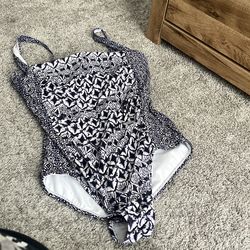 Tahiti one piece swimsuit, bathing suit size XL 16 - 18