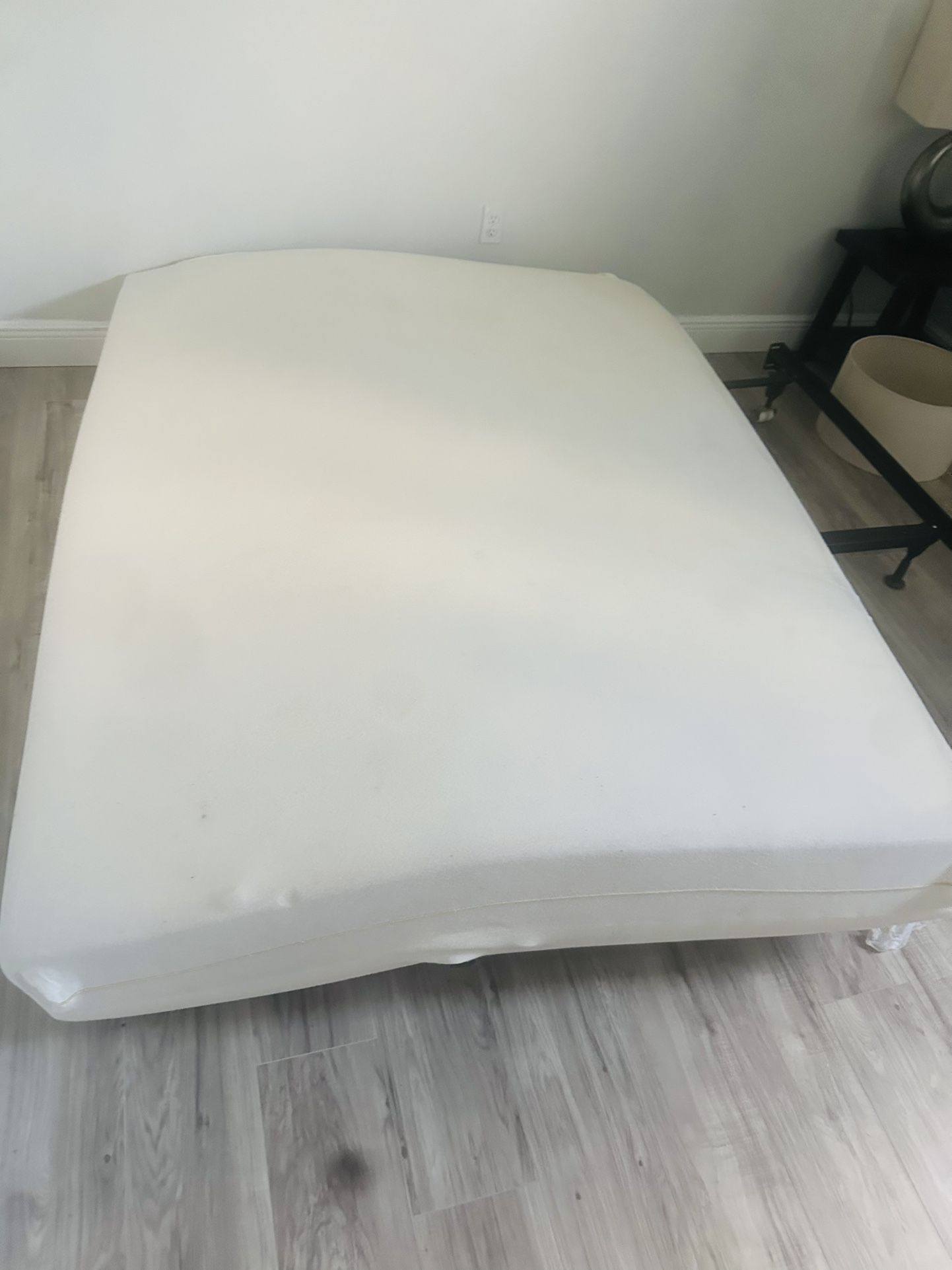 Queen - size Mattress