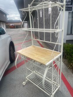 Bakers rack