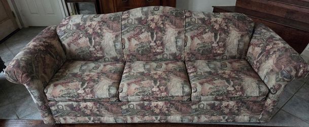 Hide a bed Sofa