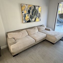 Large Sofa With Chaise 