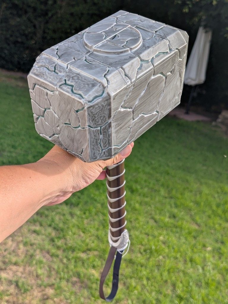 Mighty Thor's Hammer Mjolnir Light Up Drink Holder