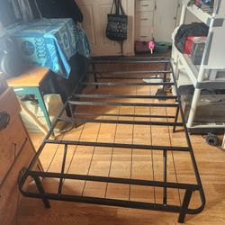 Single Mattress With Metal Stand