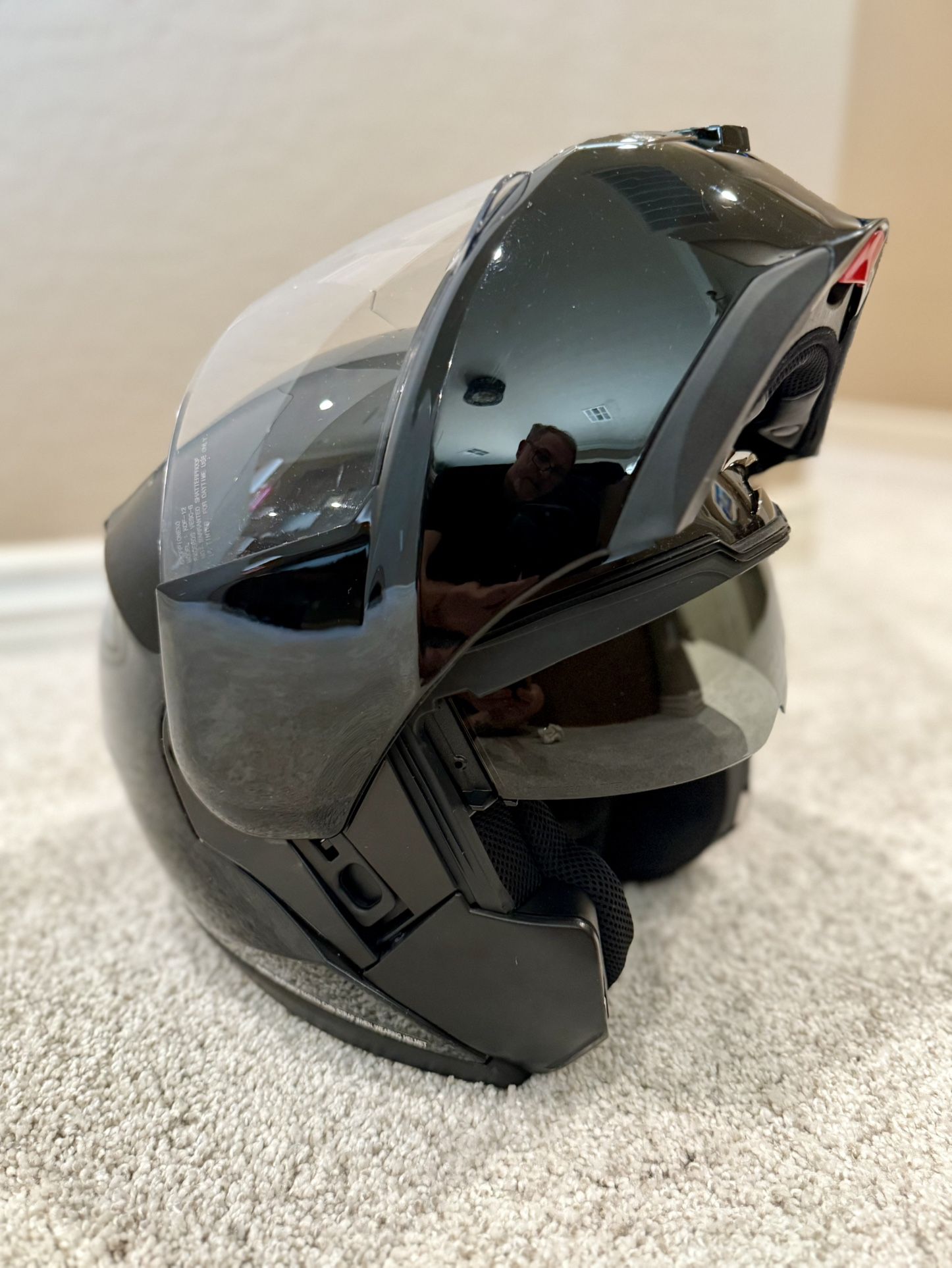 Scorpion Full Face Helmet - Sun Visor Pop Down, Vented, Face Lifts Up, Many Features!