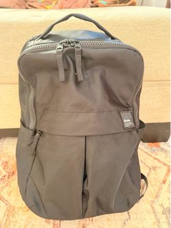 Lululemon Everyday backpack