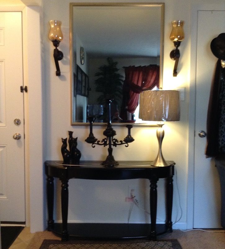 Wooden Antique... Classic and Elegant Sofa entry table
