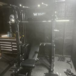 GYM EQUIPMENT/ SMITH MACHINE/ ADJUSTABLE PULLEY SYSTEM/ HALF RACK/ FUNCTIONAL TRAINER/ FREE DELIVERY