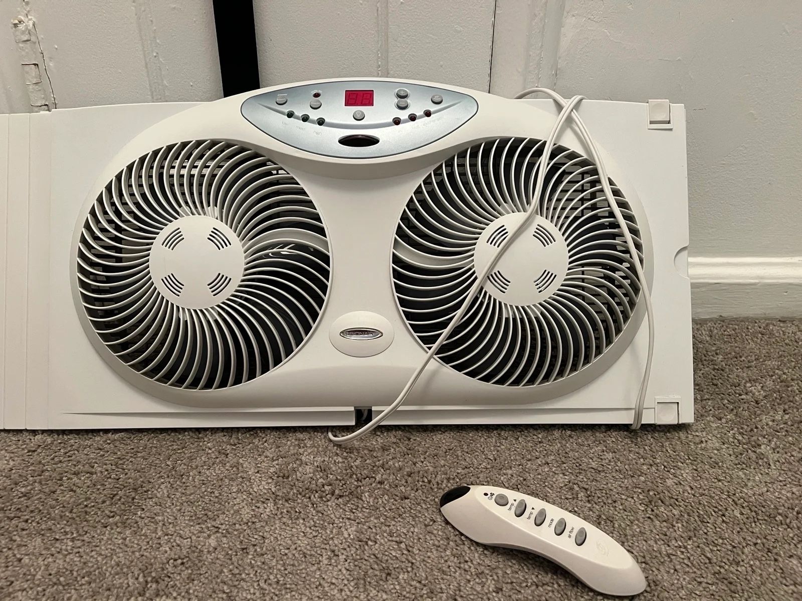 Bionaire Window Fan With Remove Model bwf0910ar