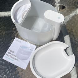 Uah Pet ZERO Wireless Cat Water Fountain - like new