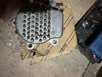 Prius 2016-2022 water pump OEM