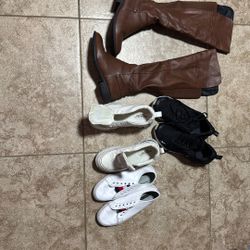 Zapatos Size 6 Por $15