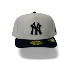 Siegelman Stable x New Era New York Yankees 59FIFTY A-Frame (Cream/Navy) – Size 7 7/8