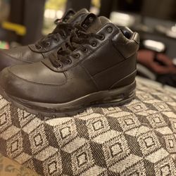 Nike ACG Air Max Goadome Size 11 