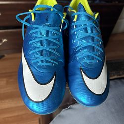 Men’s Mercurial Soccer Cleats