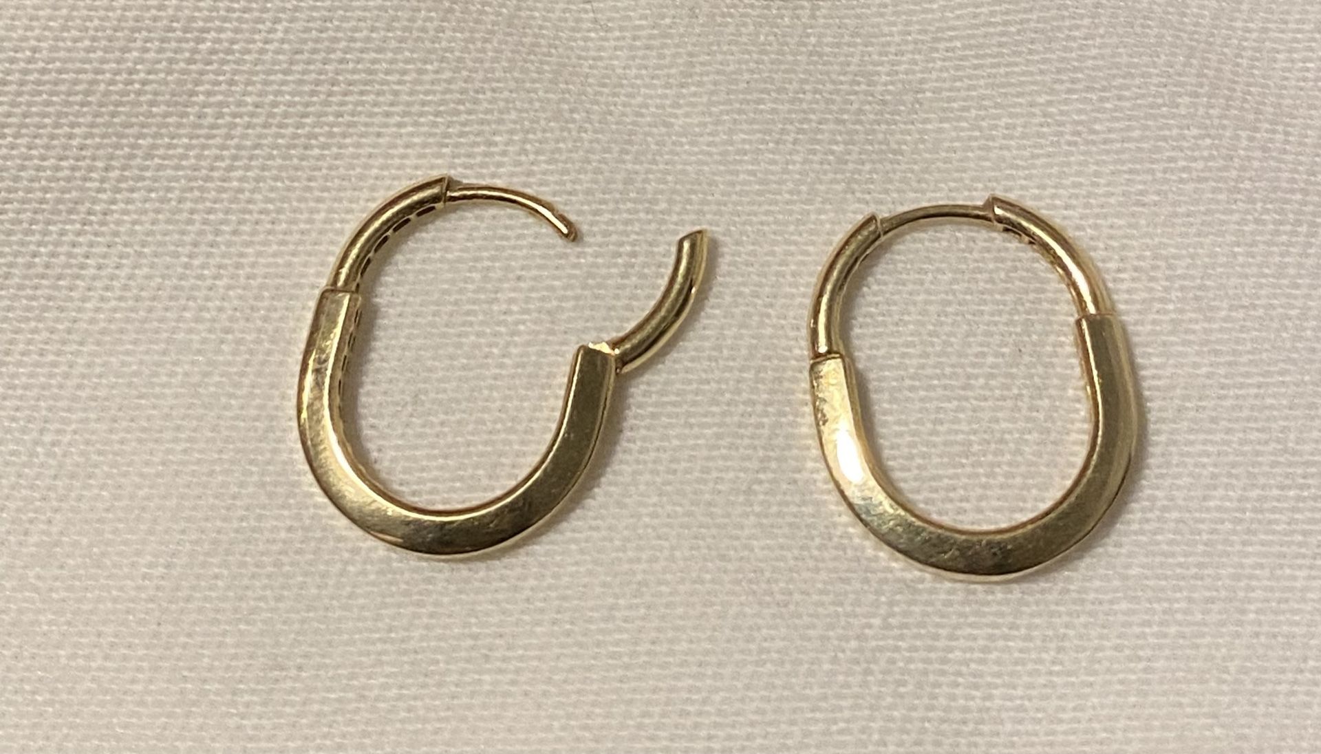 Tiffany Lock Style 18K Gold Hoop Earrings
