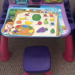 Touch & Learn Activity Desk Deluxe