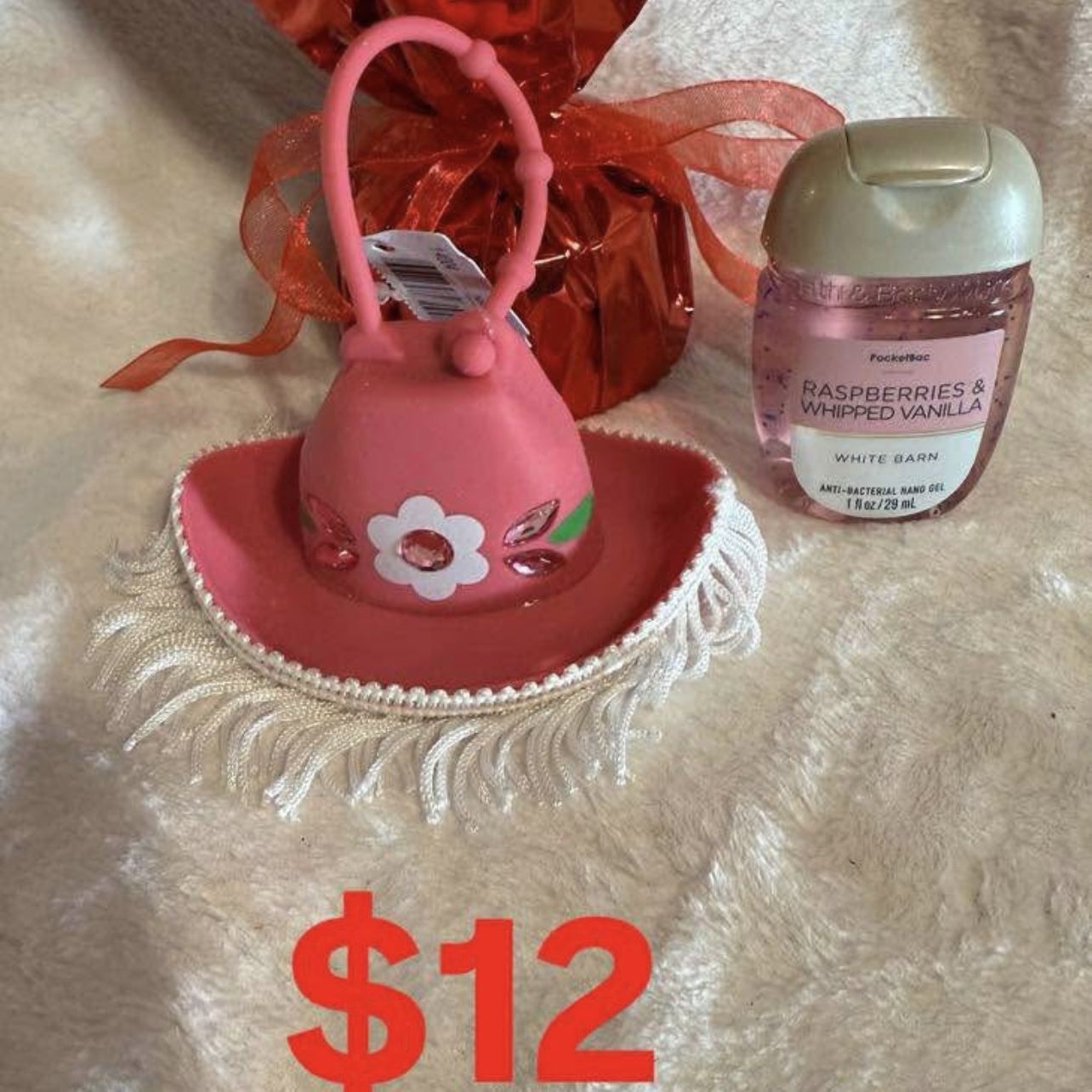 Bath & body works Cowgirl hat rodeo sani holder 