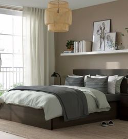 King size, dark brown wood bed . ( with 4 shelves)