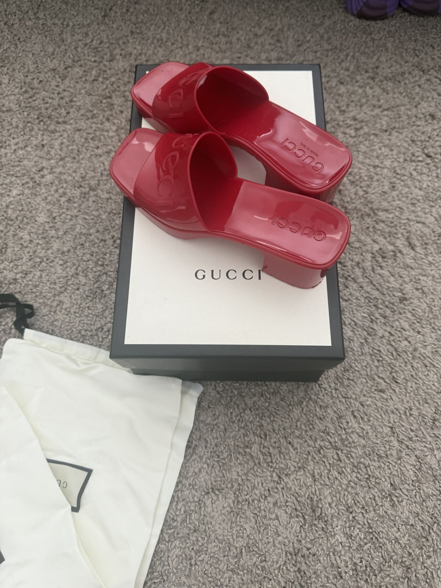 Gucci 60mm Slide Sandal Red Rubber (Women's)