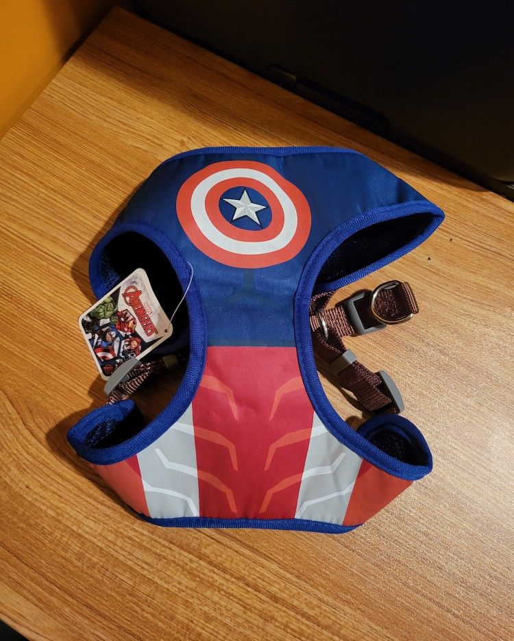 Pet Soft & Comfy Stylish heavy duty Pet harness size L Captain America