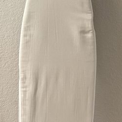 Brand New Never Used Black & Decker Iron & Ironing Board 