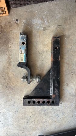 Hitch  & adjustable wight distribution trailer