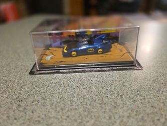 Batman Automobilia Batmobile 311