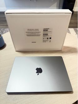 MacBook Pro M3 14”