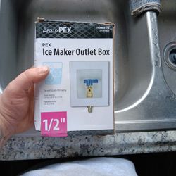Pex Ice Maker Box