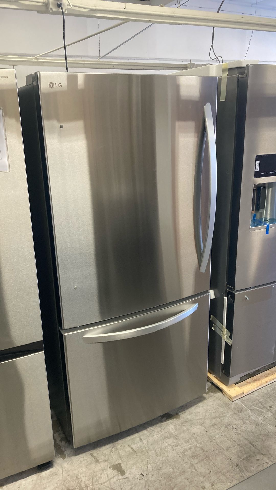 Bottom Freezer Refrigerator