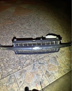 99-02 oem non HD grill