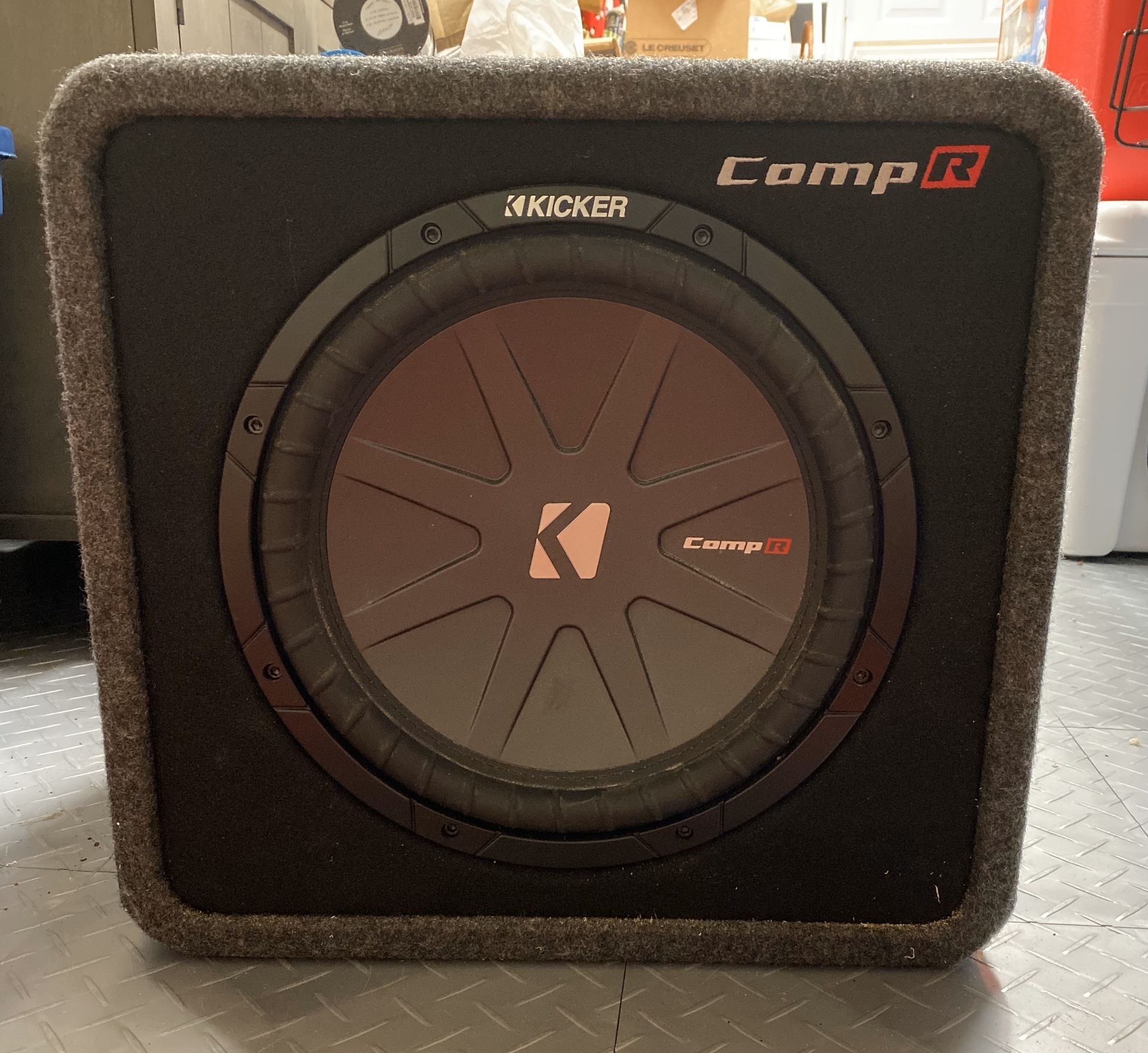 Kicker 12” subwoofer with box and amp