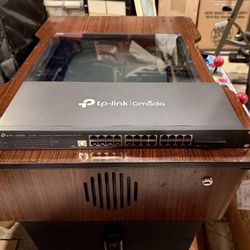 TP-Link Omada SG3428X Jetstream 24 Port Gigabit Managed Switch