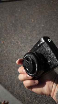 Fujifilm X-E1  with 27 mm lens