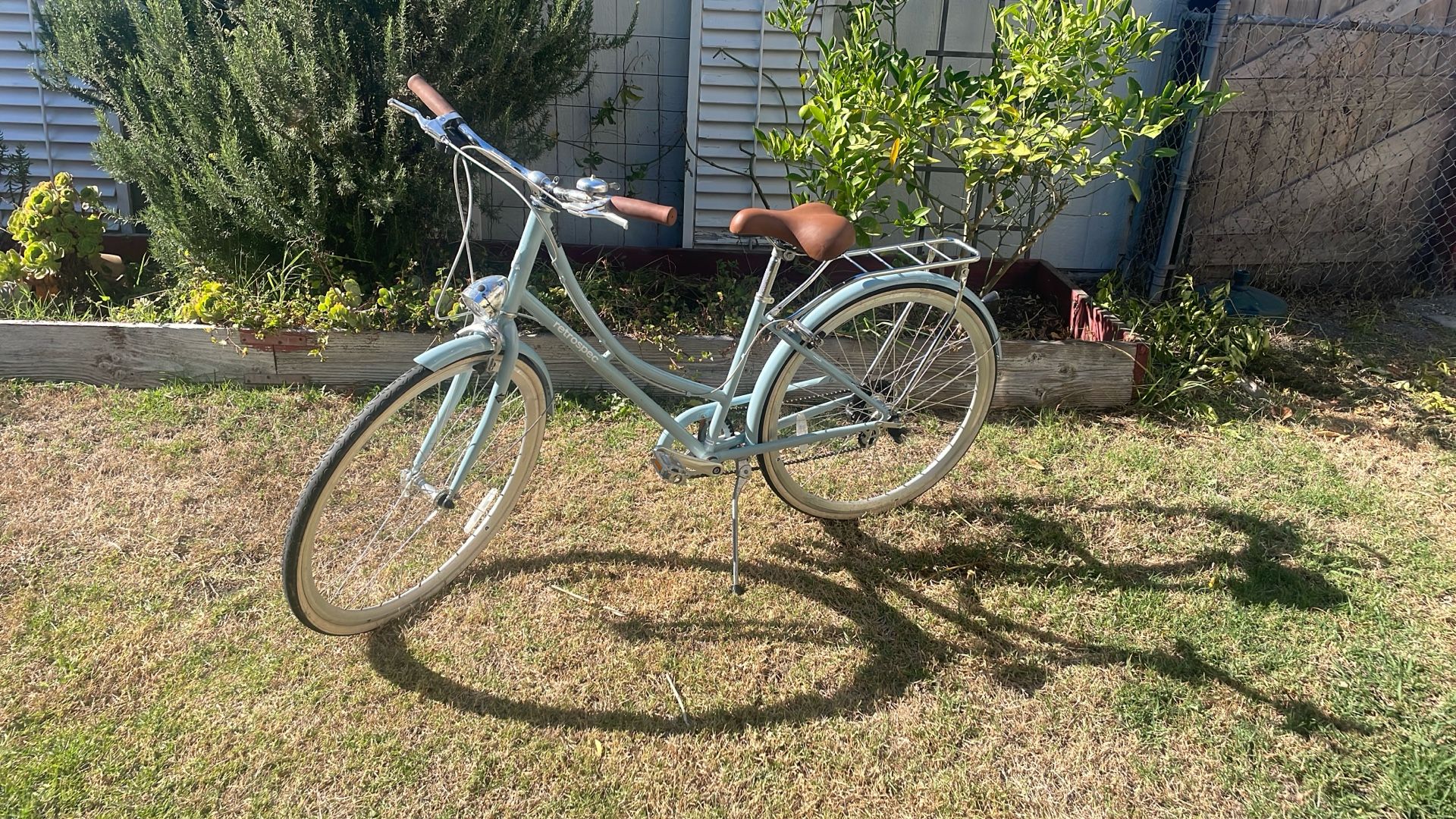Retrospec Beaumont plus Beach Cruiser Bike