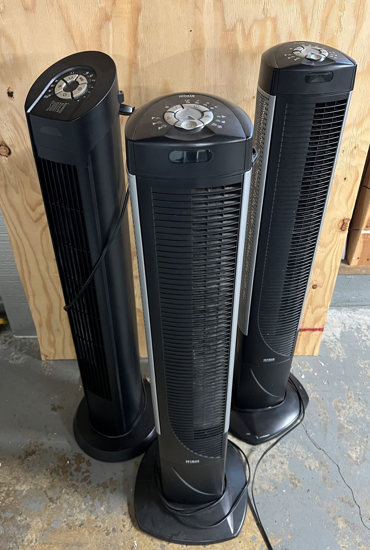 Programmable Tower Oscillating Fan