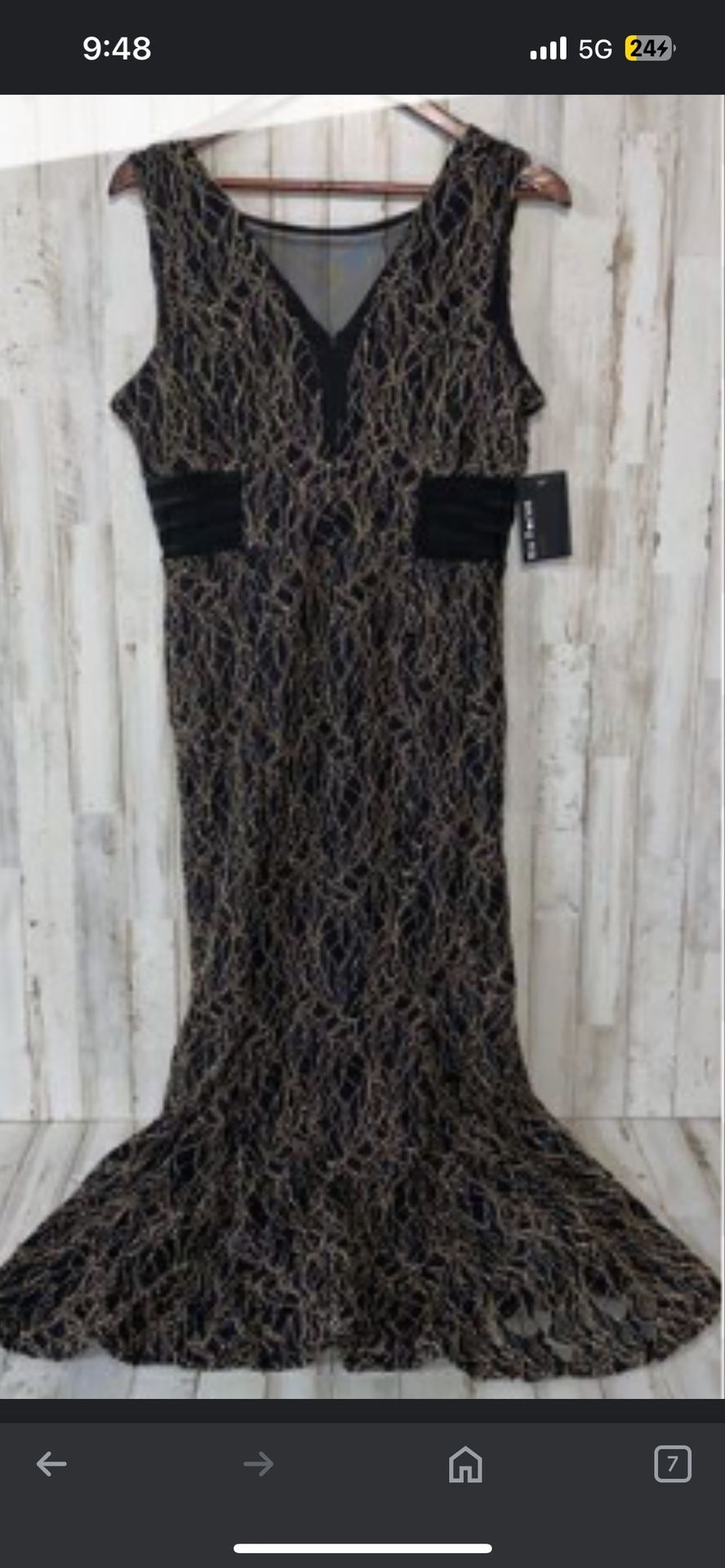 En Focus Studio Black & Gold Lace Evening Gown – New with Tag