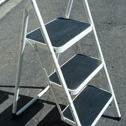 Step Ladder