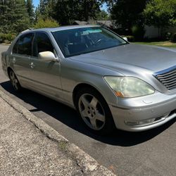 2005 Lexus LS